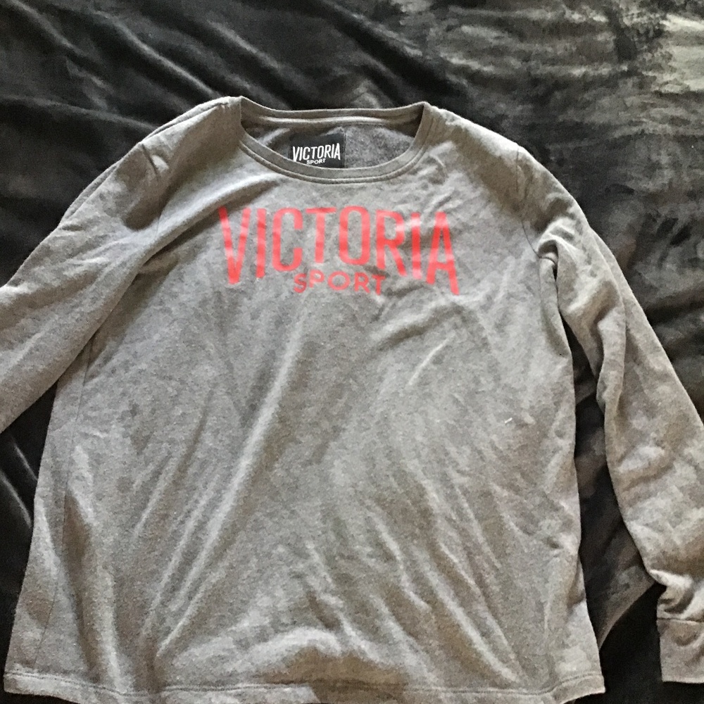 Victoria sport crew neck